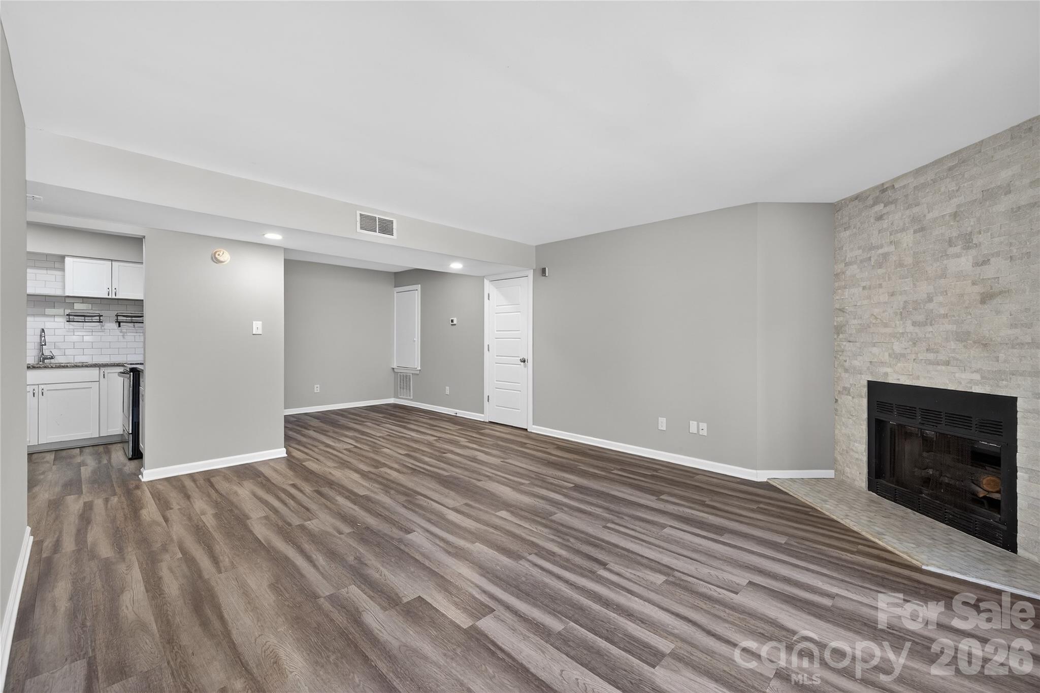 1612 Sharon Road W Charlotte NC 28210