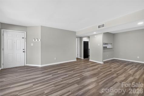 1612 Sharon Road W Charlotte NC 28210