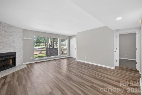 1612 Sharon Road W Charlotte NC 28210