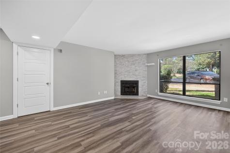 1612 Sharon Road W Charlotte NC 28210