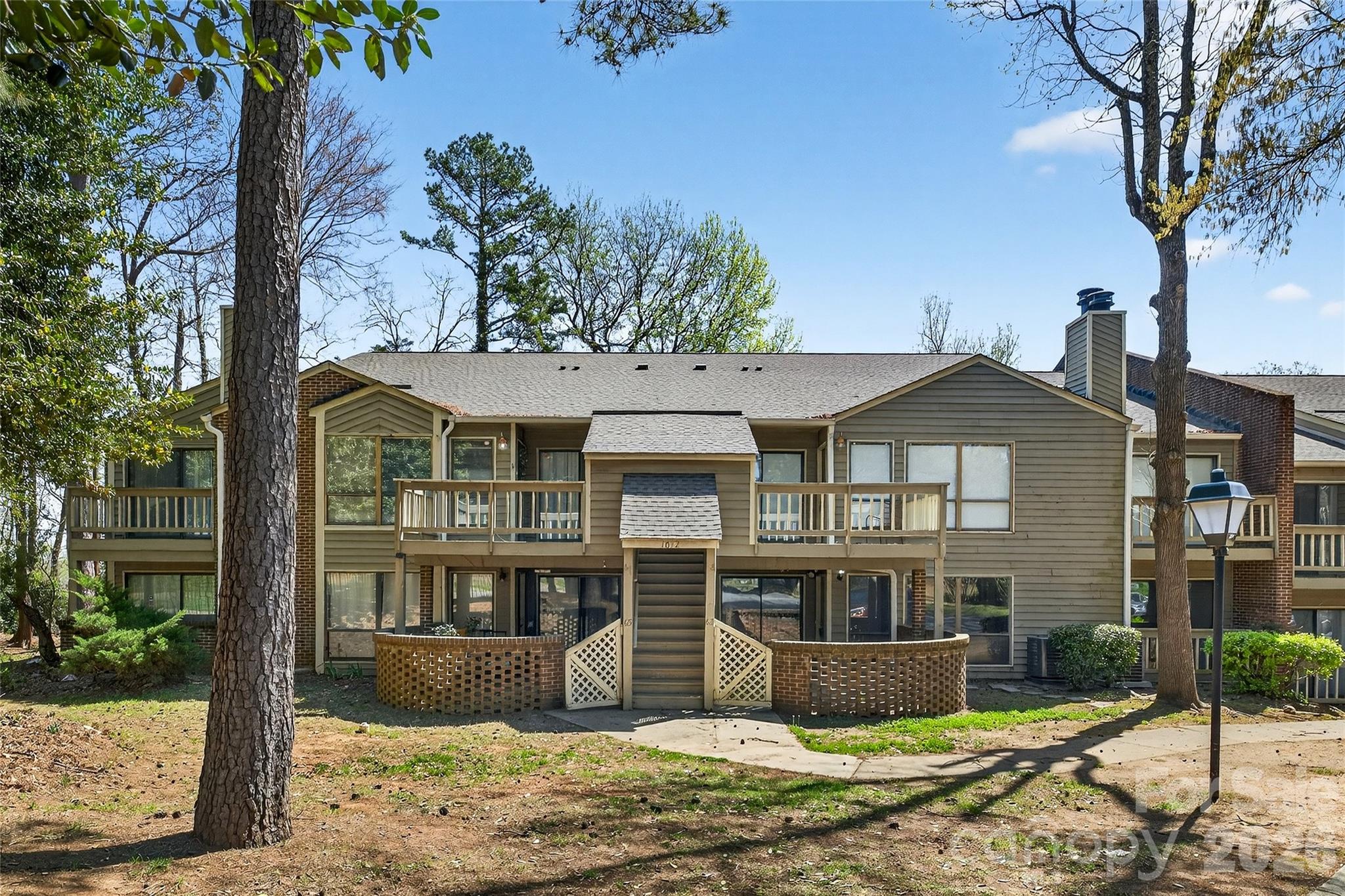 1612 Sharon Road W Charlotte NC 28210