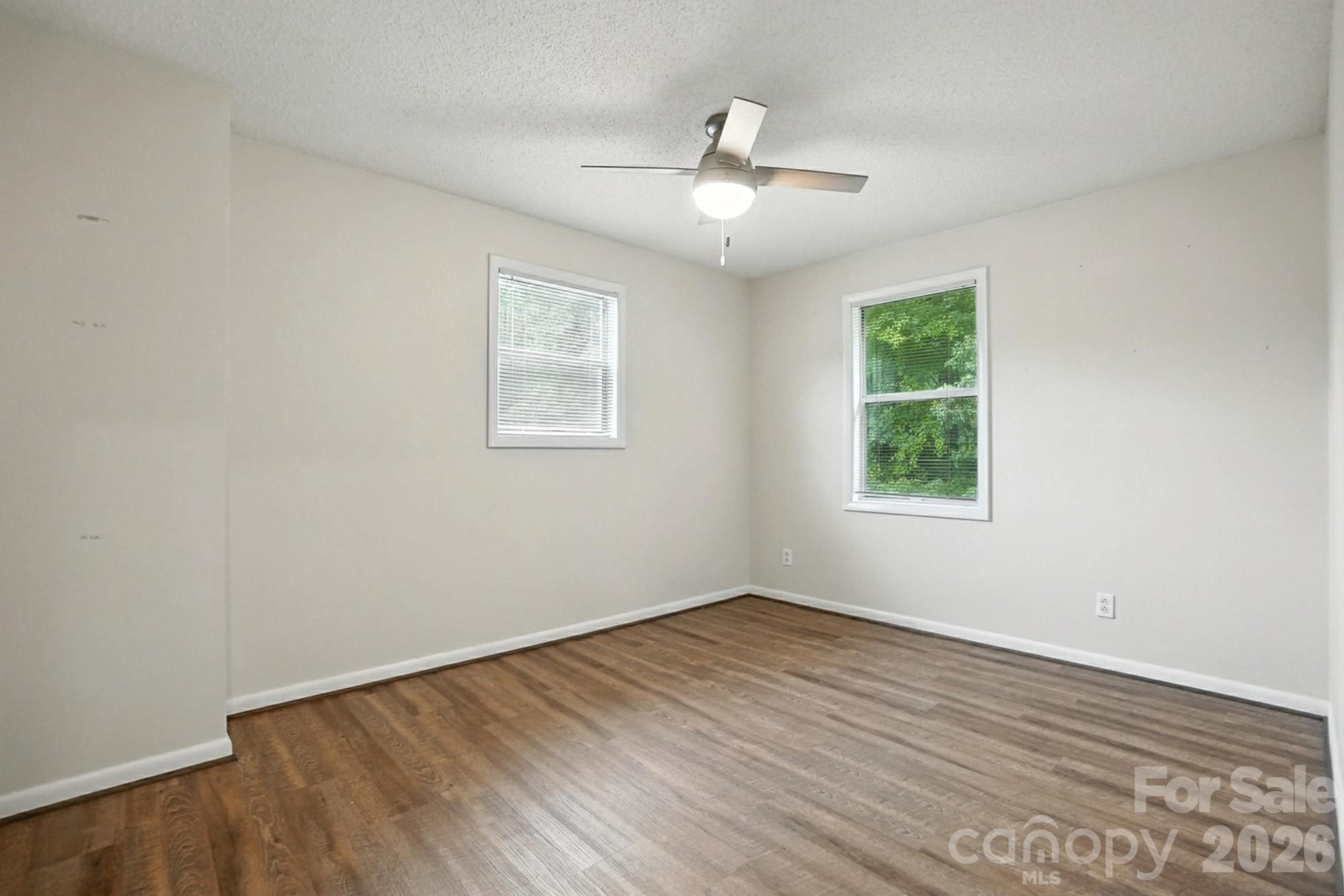 1101 Surry Lane Gastonia NC 28054