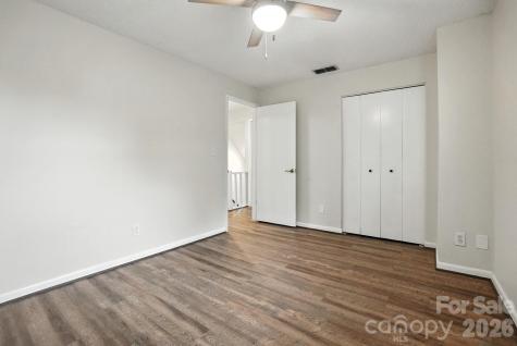 1101 Surry Lane Gastonia NC 28054