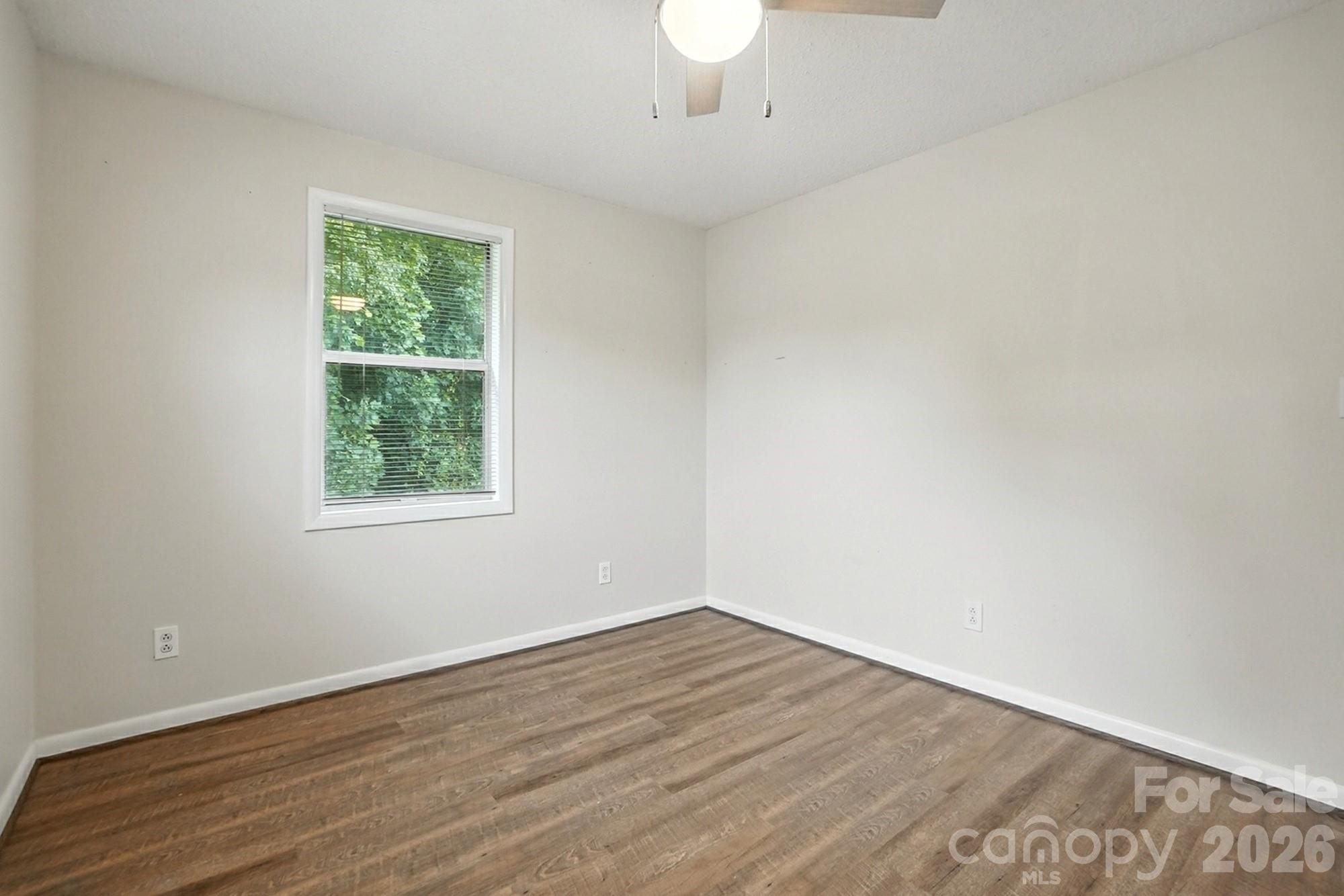 1101 Surry Lane Gastonia NC 28054