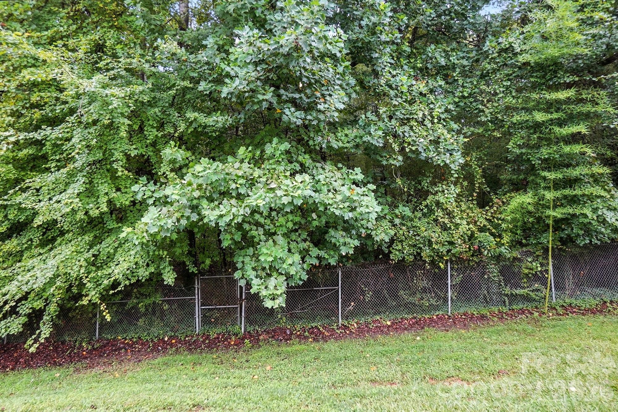 1101 Surry Lane Gastonia NC 28054