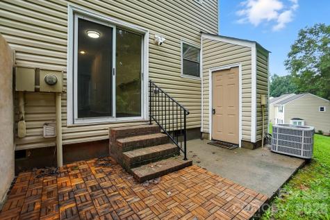 1101 Surry Lane Gastonia NC 28054