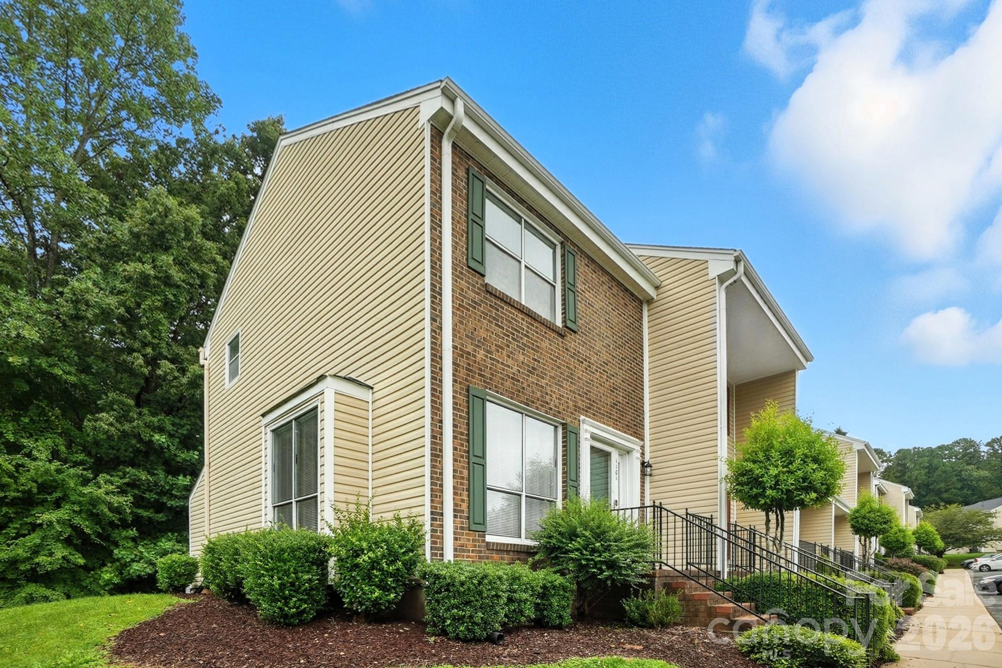 1101 Surry Lane Gastonia NC 28054