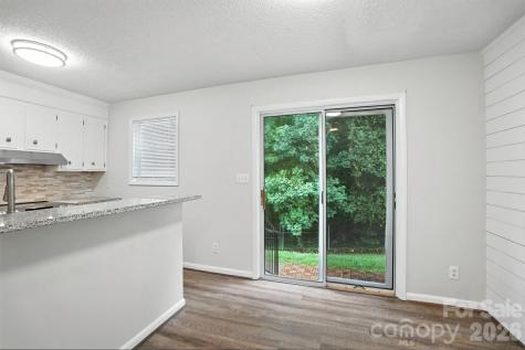 1101 Surry Lane Gastonia NC 28054