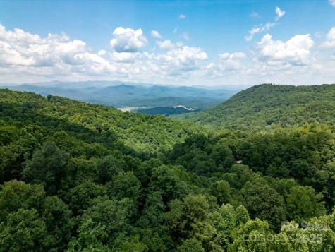 216 Tinequa Drive Brevard NC 28712