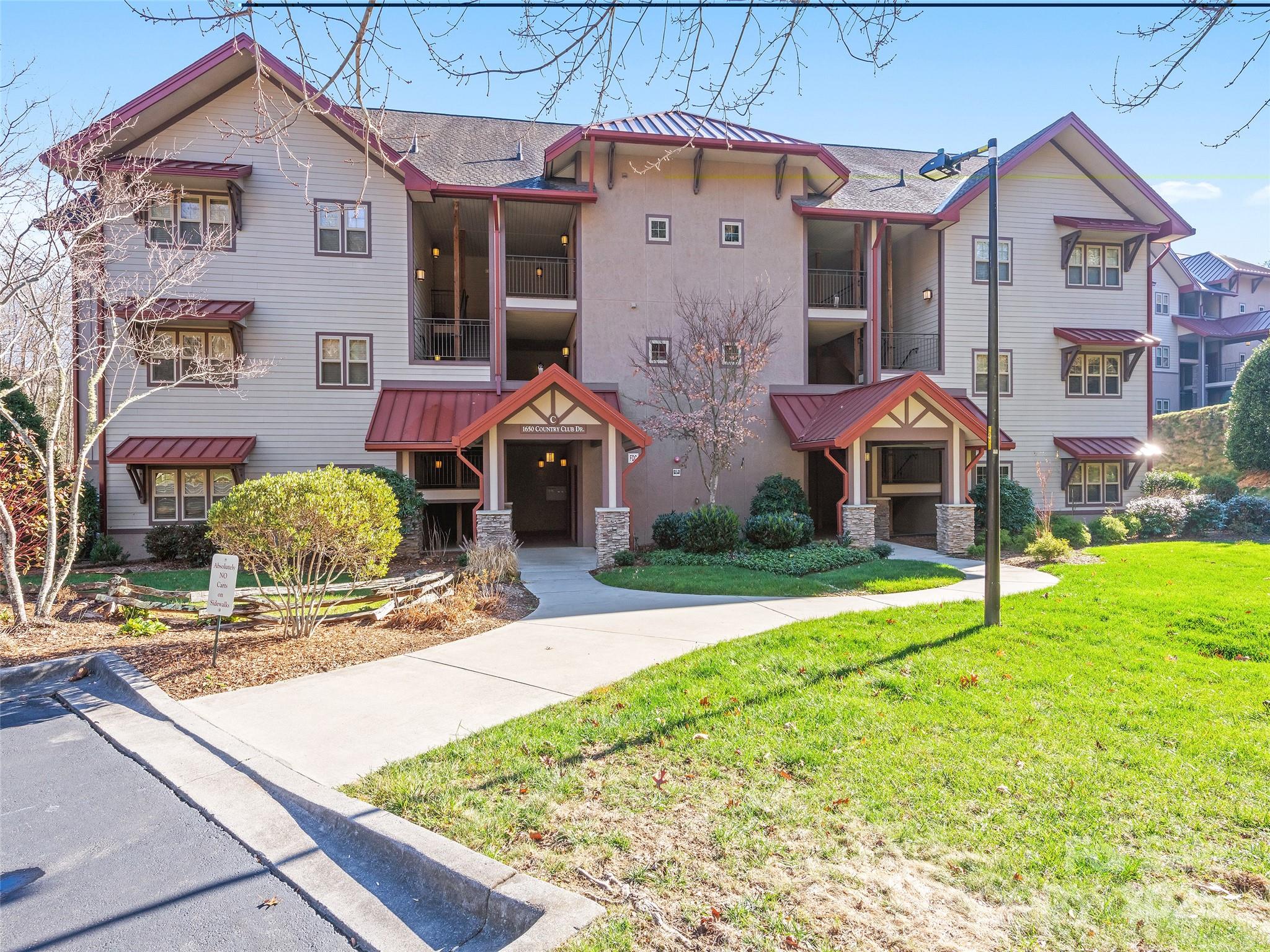 1650 Country Club Drive Maggie Valley NC 28751