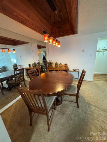 303 Sugar Top Drive Sugar Mountain NC 28604