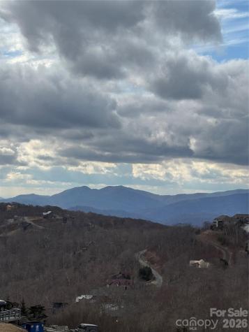 303 Sugar Top Drive Sugar Mountain NC 28604
