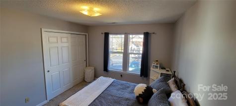 2306 Deermouse Way Hendersonville NC 28792