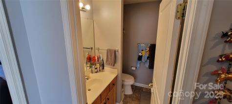 2306 Deermouse Way Hendersonville NC 28792