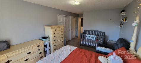2306 Deermouse Way Hendersonville NC 28792