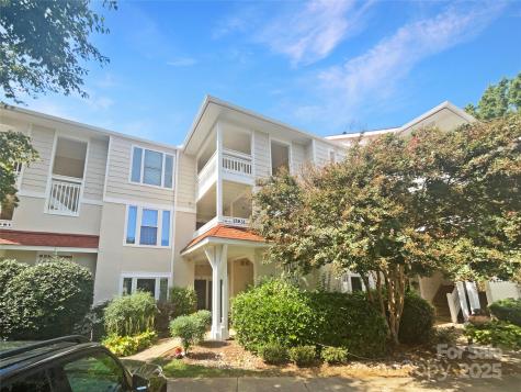 17931 Kings Point Drive Cornelius NC 28031