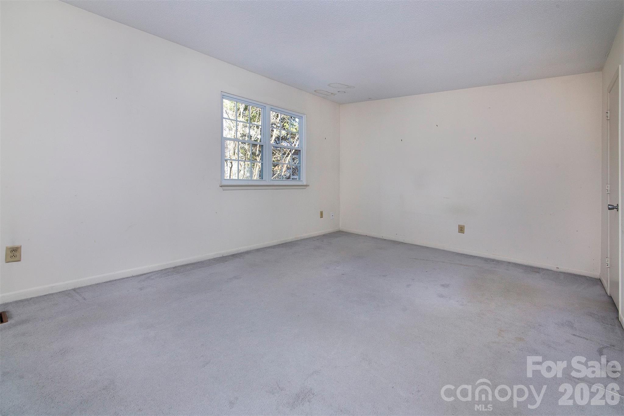 6116 Heath Ridge Court Charlotte NC 28210