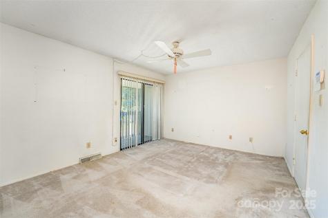 3740 Winding Creek Lane Charlotte NC 28226