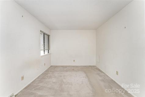 3740 Winding Creek Lane Charlotte NC 28226