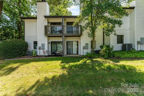 3740 Winding Creek Lane Charlotte NC 28226