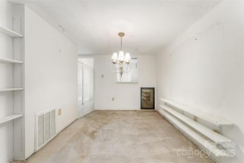 3740 Winding Creek Lane Charlotte NC 28226