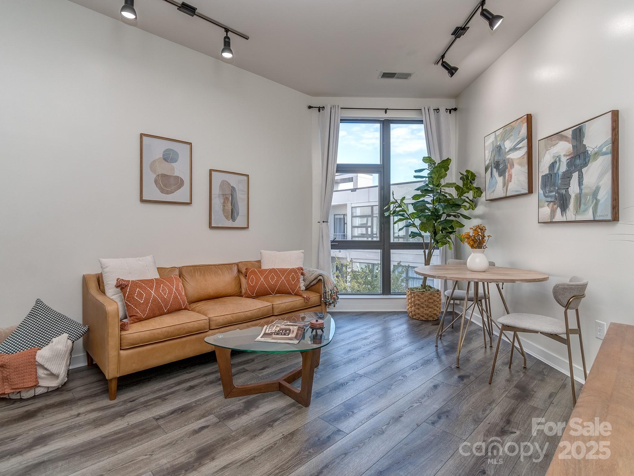 525 E Sixth Street Charlotte NC 28202