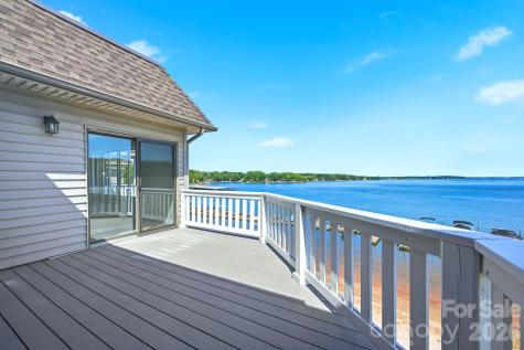 7831 Spinnaker Bay Drive Sherrills Ford NC 28673