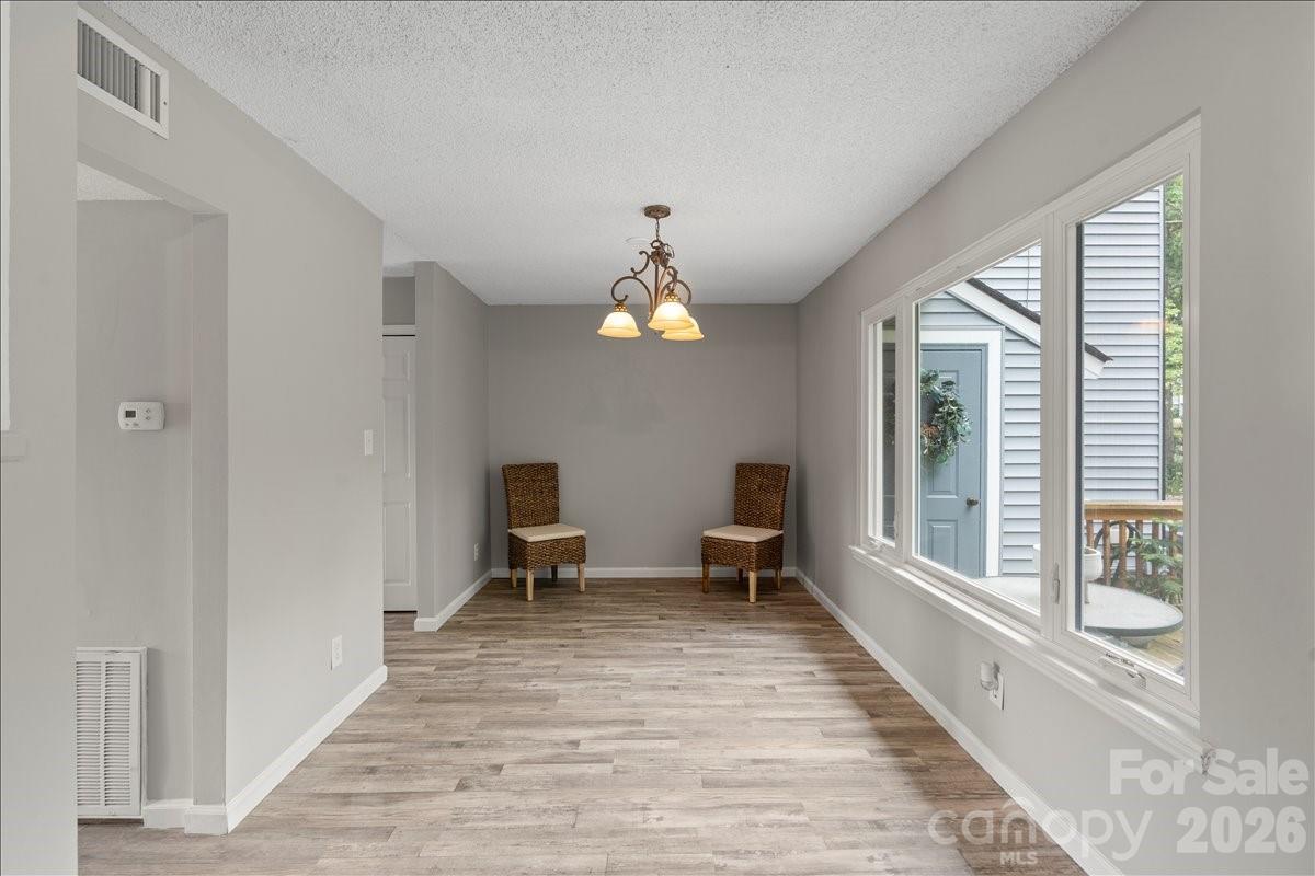 6610 Point Comfort Lane Charlotte NC 28226