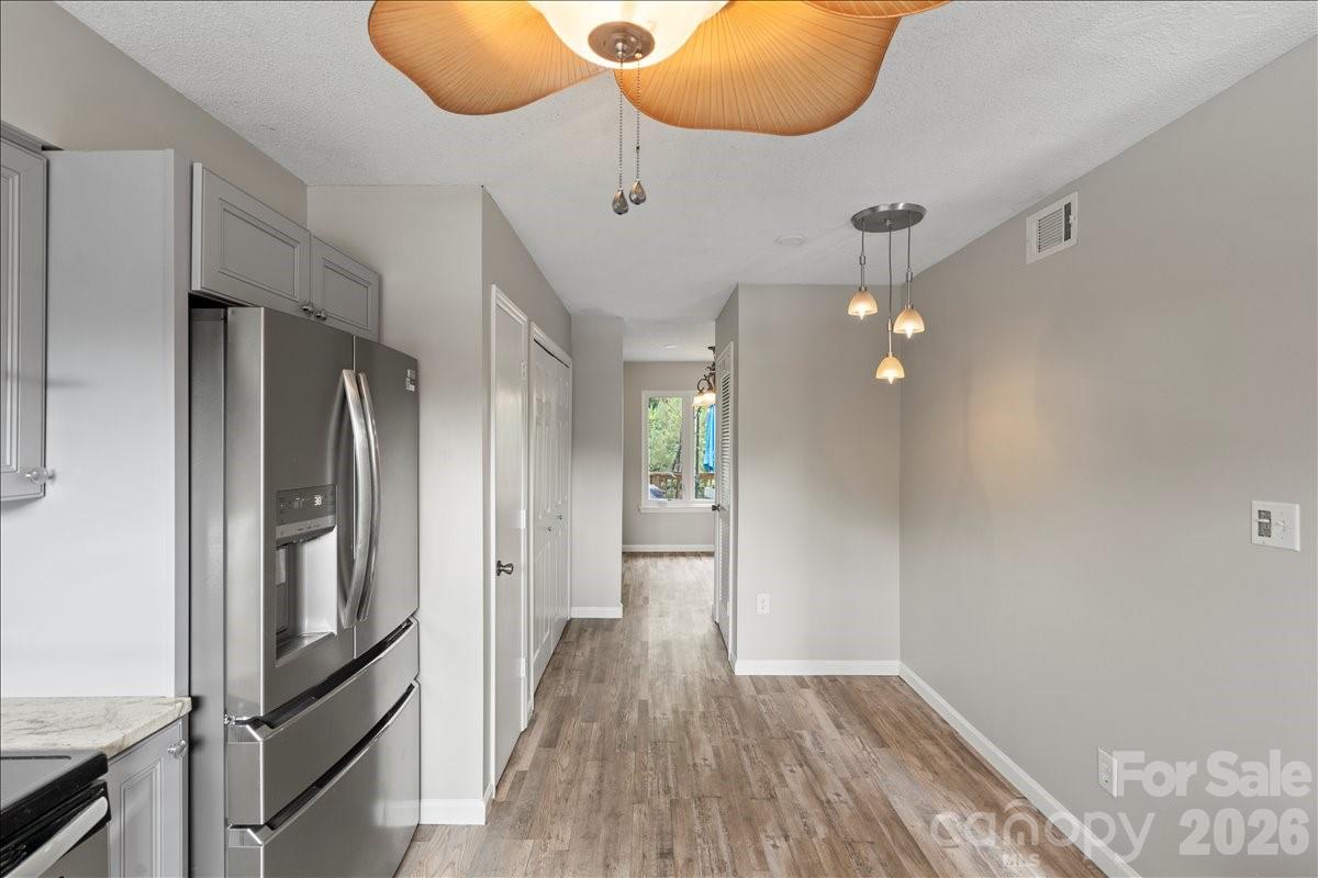 6610 Point Comfort Lane Charlotte NC 28226