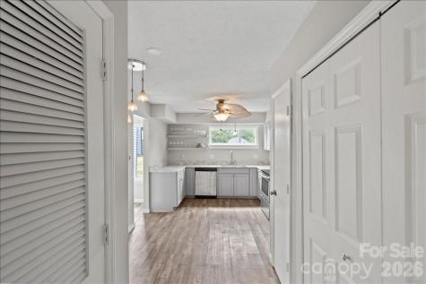 6610 Point Comfort Lane Charlotte NC 28226