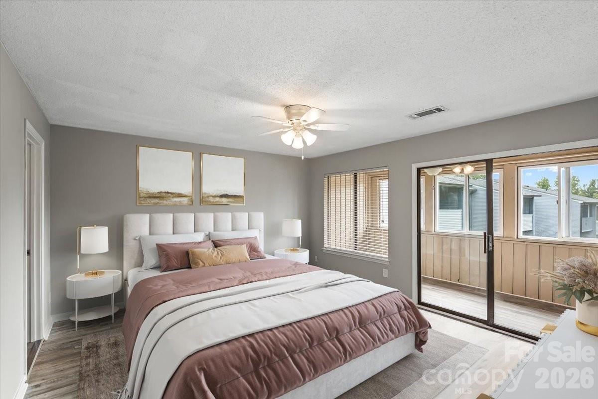 6610 Point Comfort Lane Charlotte NC 28226