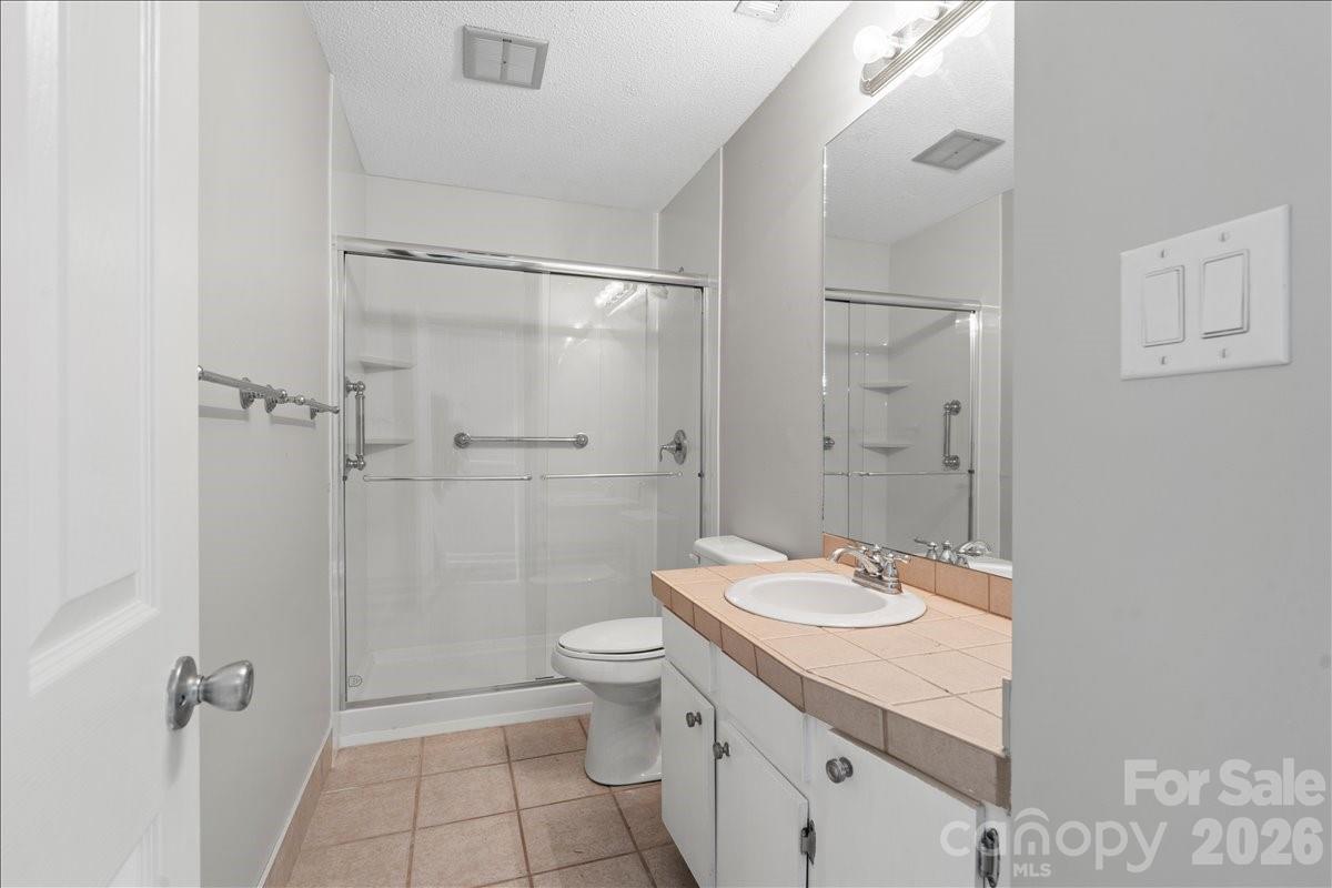 6610 Point Comfort Lane Charlotte NC 28226