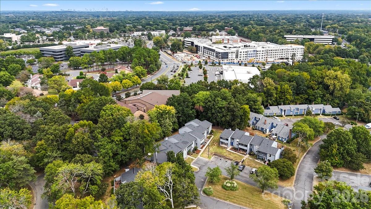 6610 Point Comfort Lane Charlotte NC 28226