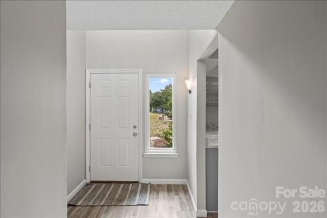 6610 Point Comfort Lane Charlotte NC 28226