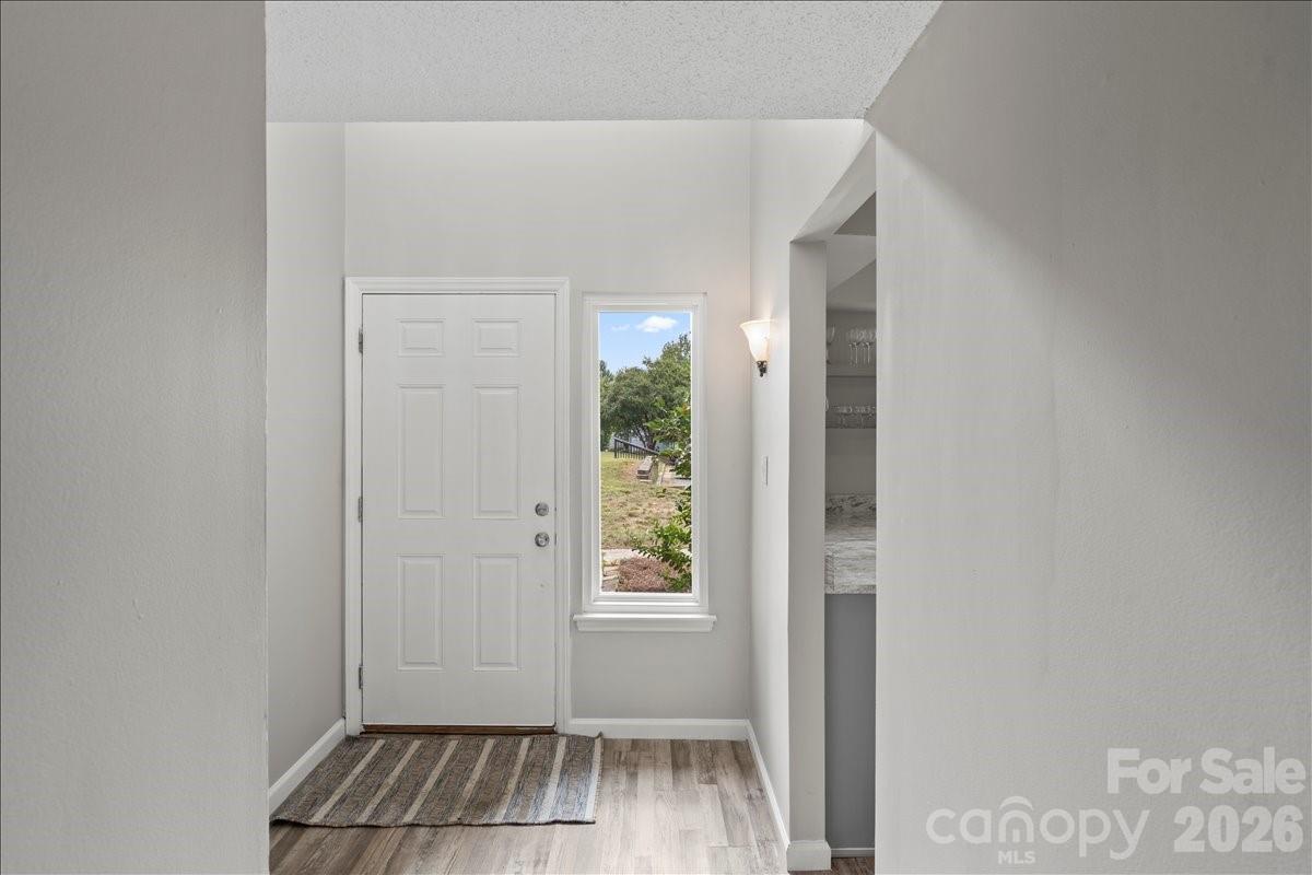 6610 Point Comfort Lane Charlotte NC 28226
