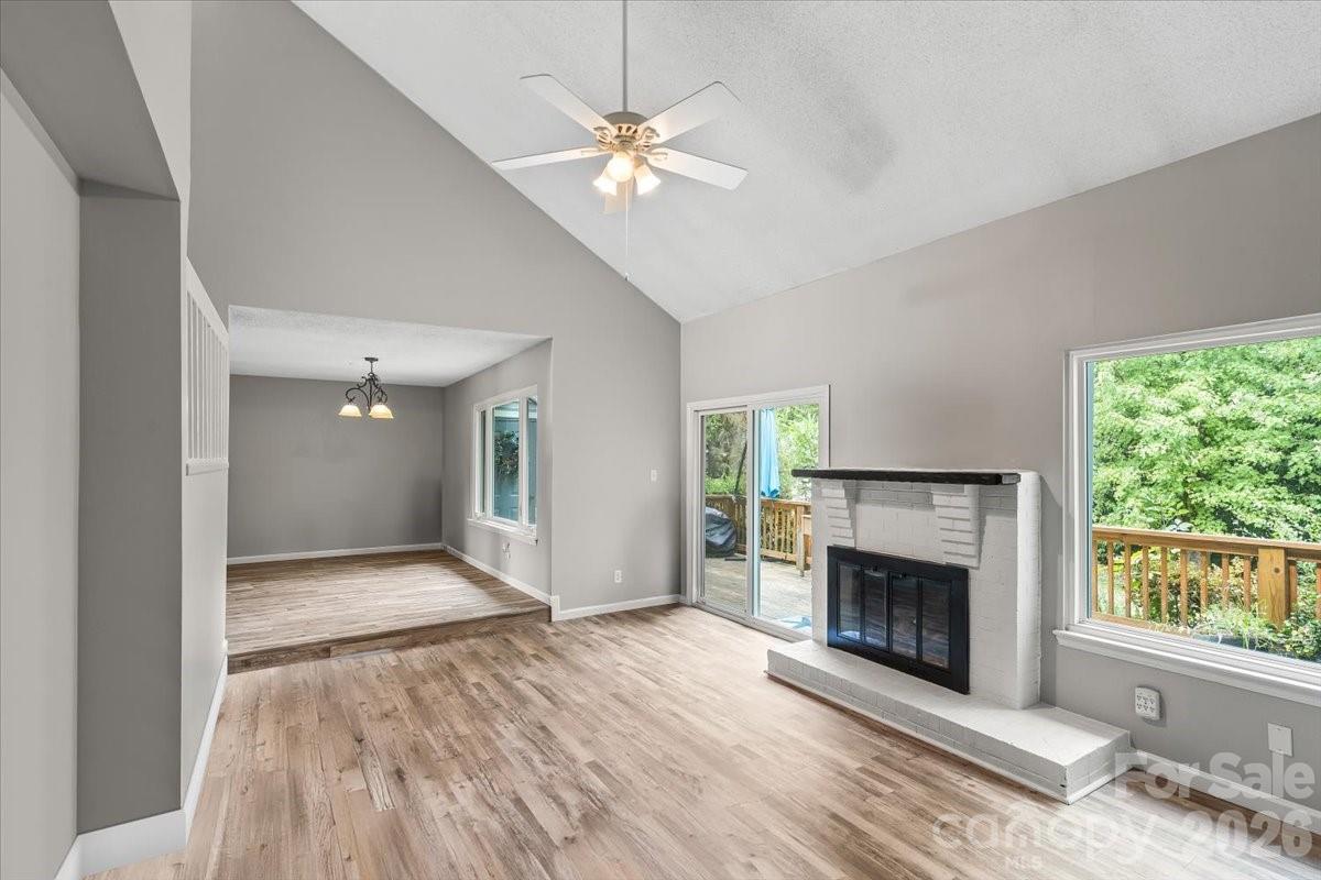 6610 Point Comfort Lane Charlotte NC 28226