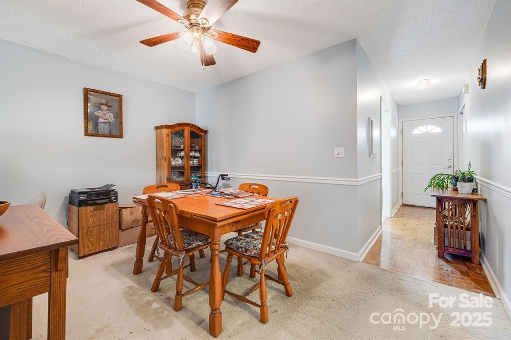 2904 Sagamore Lane Asheville NC 28806