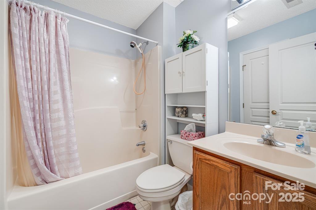 2904 Sagamore Lane Asheville NC 28806
