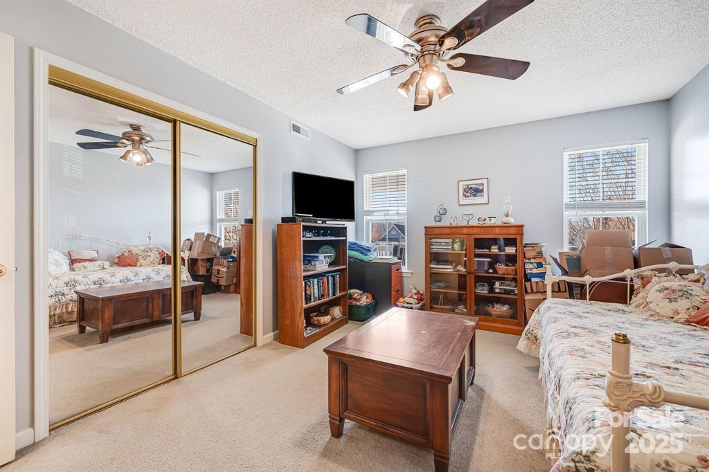 2904 Sagamore Lane Asheville NC 28806