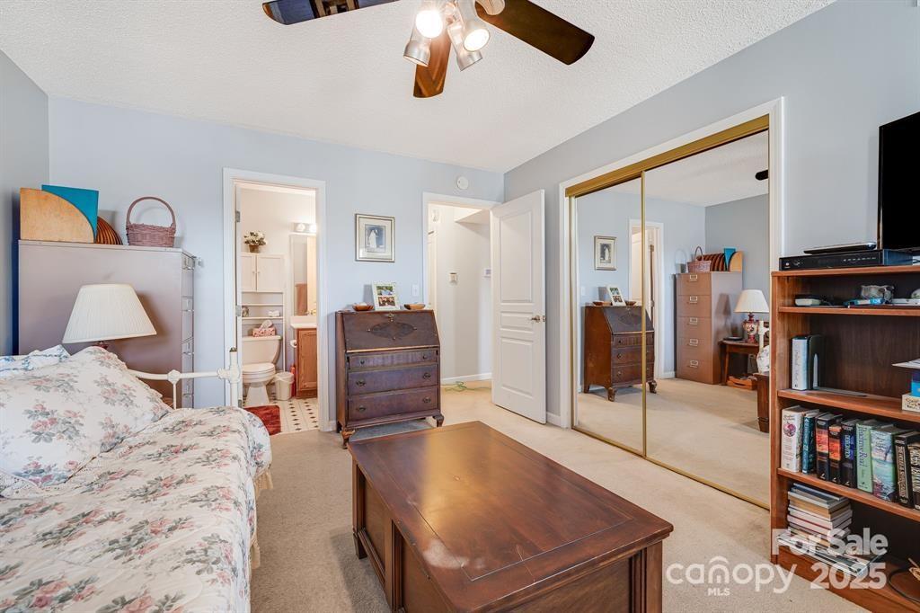 2904 Sagamore Lane Asheville NC 28806