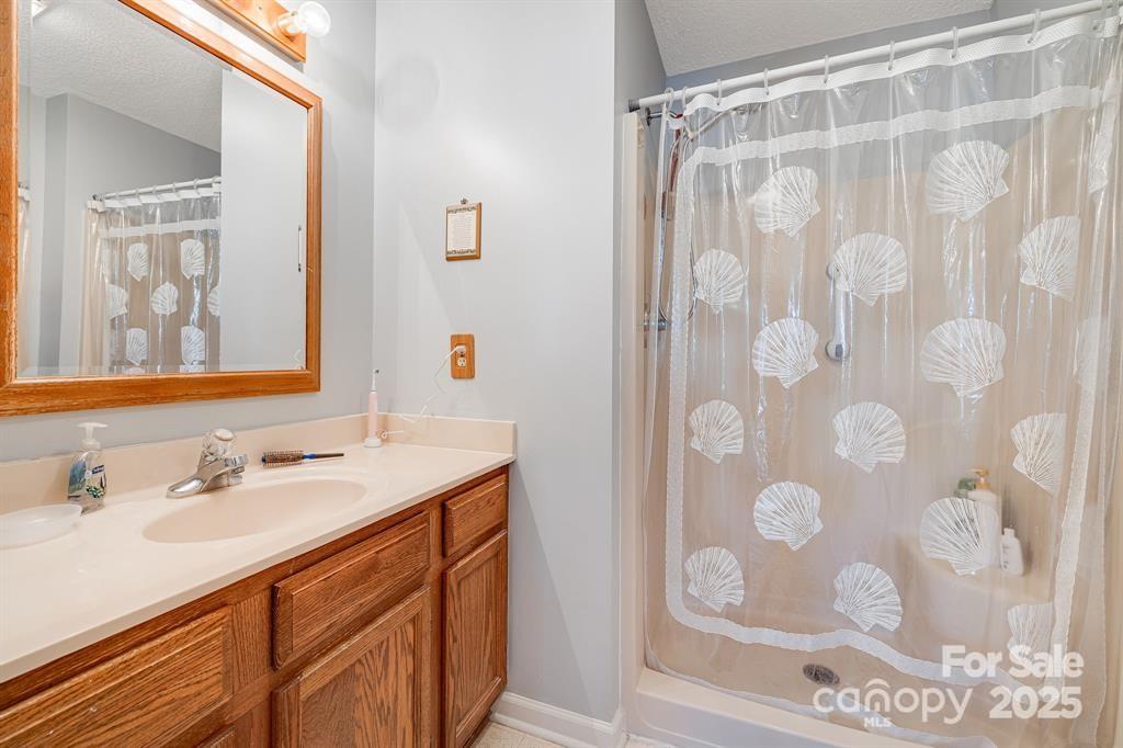2904 Sagamore Lane Asheville NC 28806