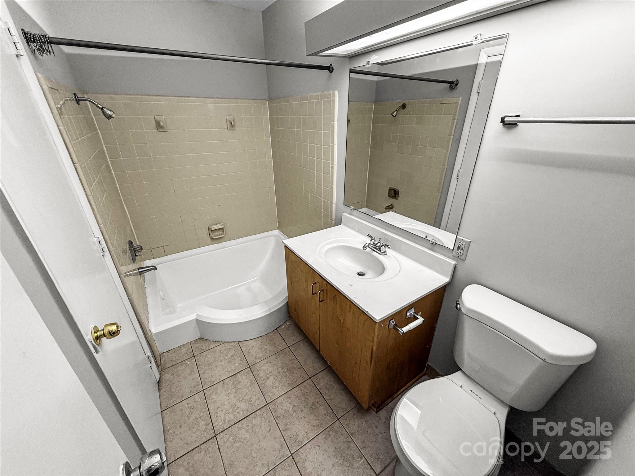 4824 Spring Lake Drive Charlotte NC 28212