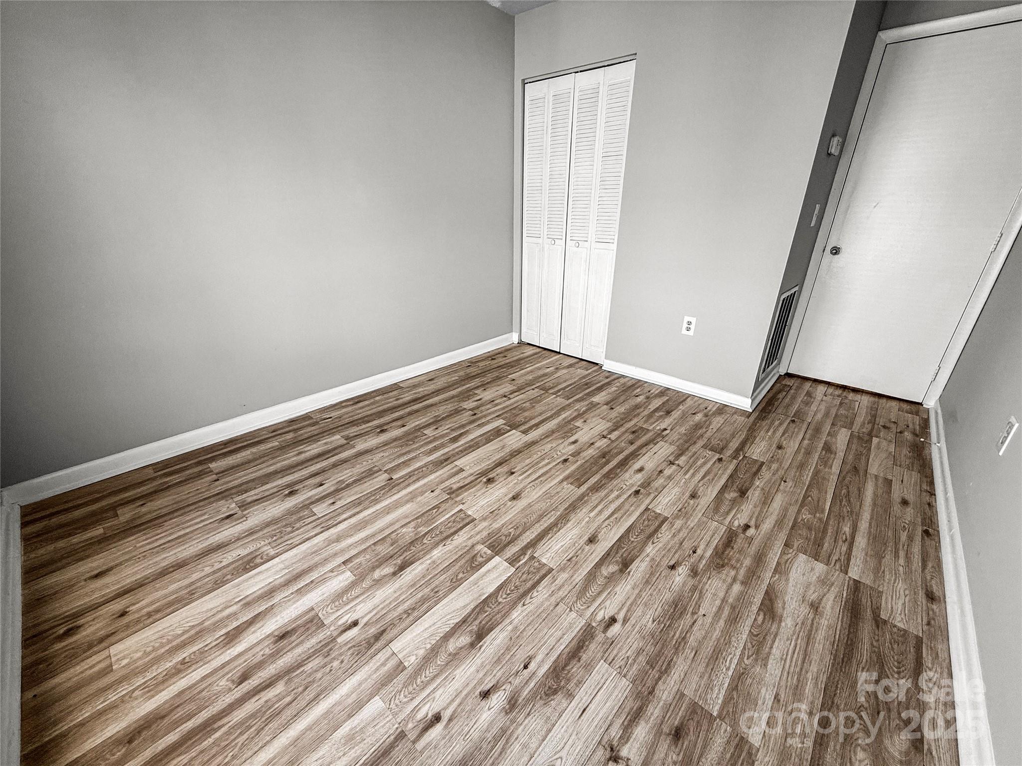 4824 Spring Lake Drive Charlotte NC 28212