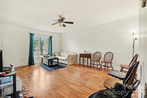 1535 Lansdale Drive Charlotte NC 28205