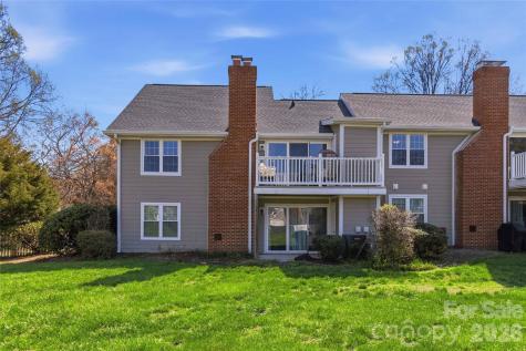 9400 S Vicksburg Park Court Charlotte NC 28210