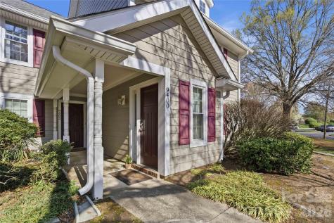 9400 S Vicksburg Park Court Charlotte NC 28210