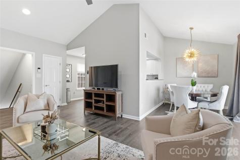 9400 S Vicksburg Park Court Charlotte NC 28210