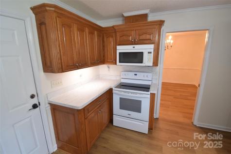 542 Queen Brogan Court Gastonia NC 28054