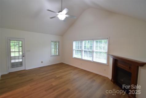 542 Queen Brogan Court Gastonia NC 28054
