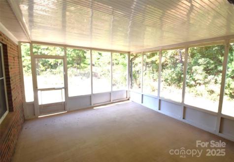 542 Queen Brogan Court Gastonia NC 28054